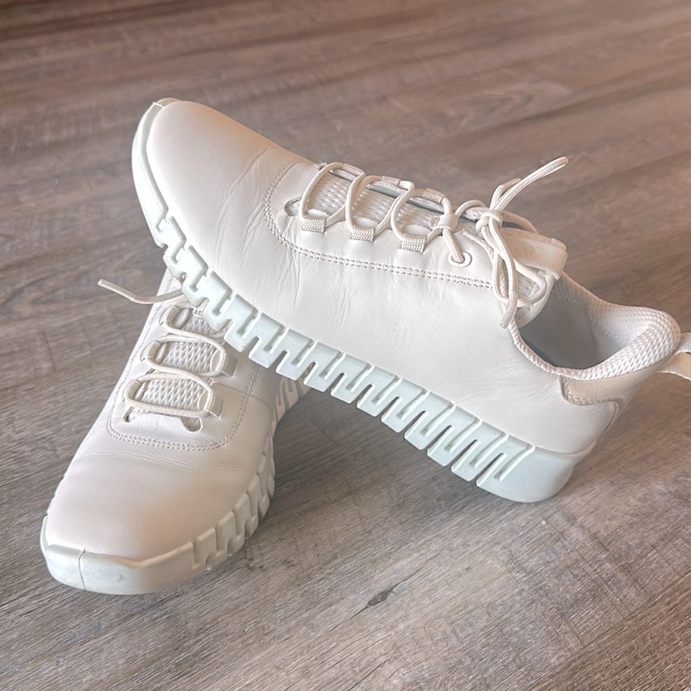 ECCO GRUUV leather shoes, size Eu 41 or US 10- 10.5